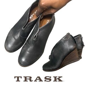 Trask Tenley Leather Wedge Booties